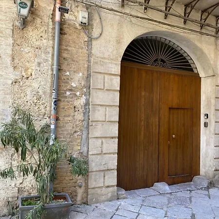 Casa Olivella Guest house